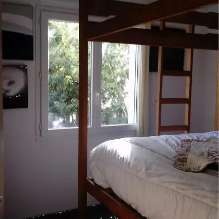 Tribord Guest house 2*